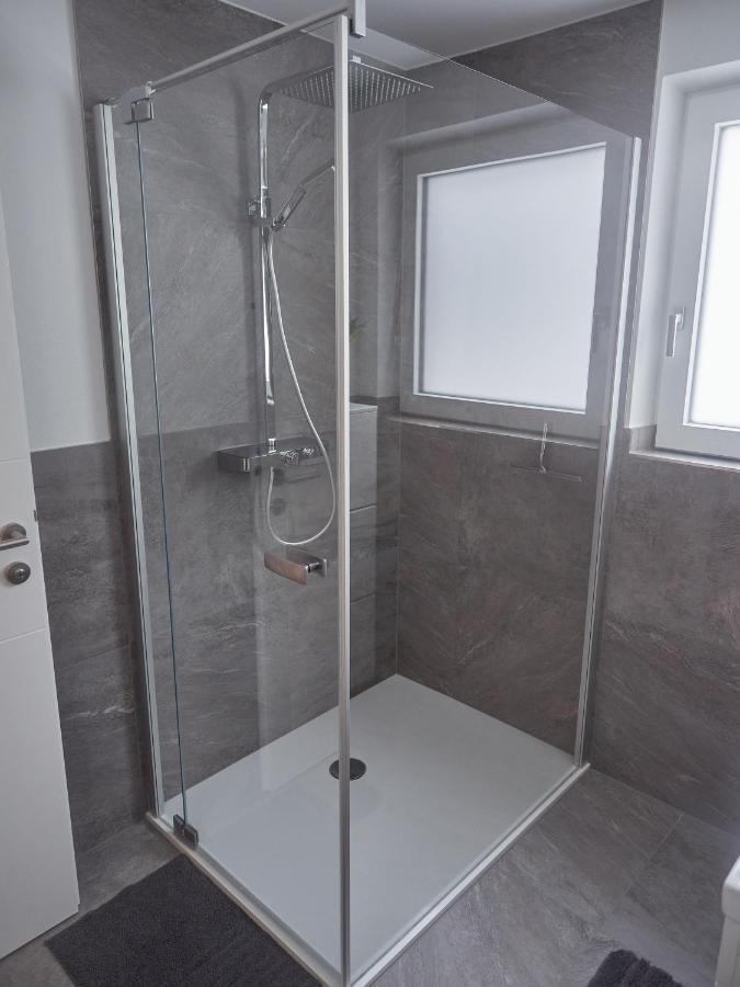 Ferienwohnung Zur Lustigen Gabi Thiersee Exteriör bild